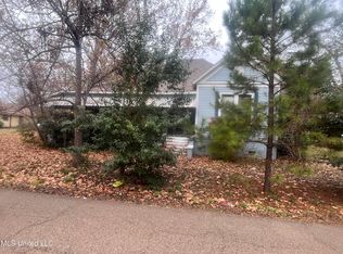 320 Georgia Ave, Brookhaven, MS 39601