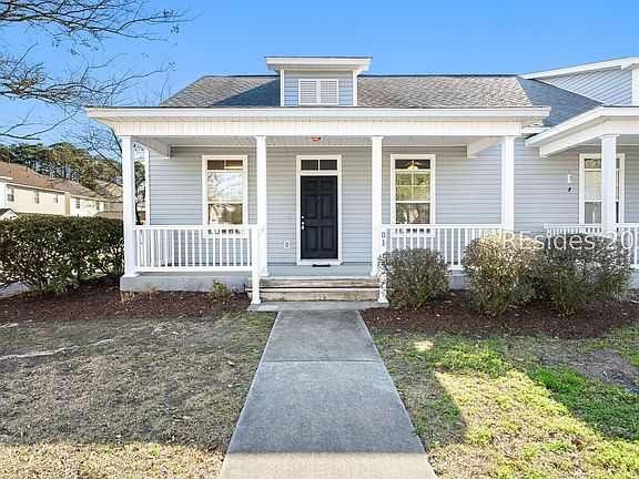 2nd image of 81 3rd Ave