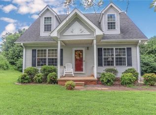 145 Wisconsin Ave, Elkin, NC 28621