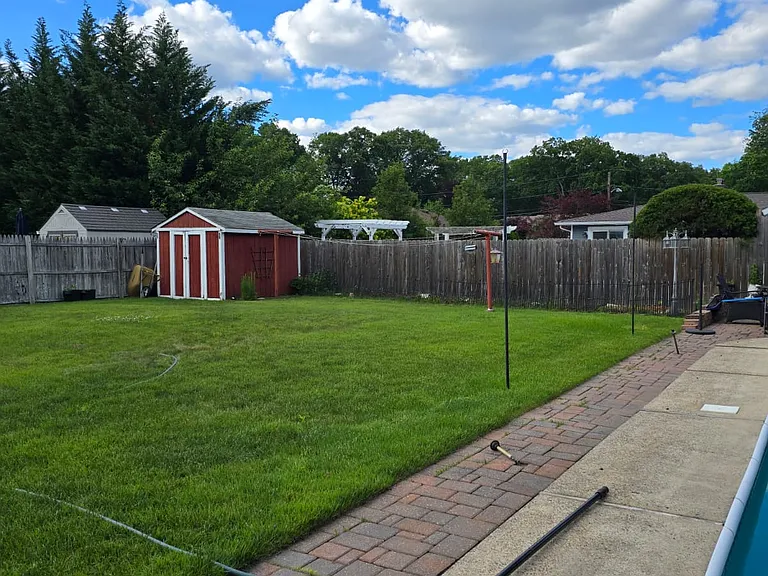 158 Hardenburg Ln — Photo 3