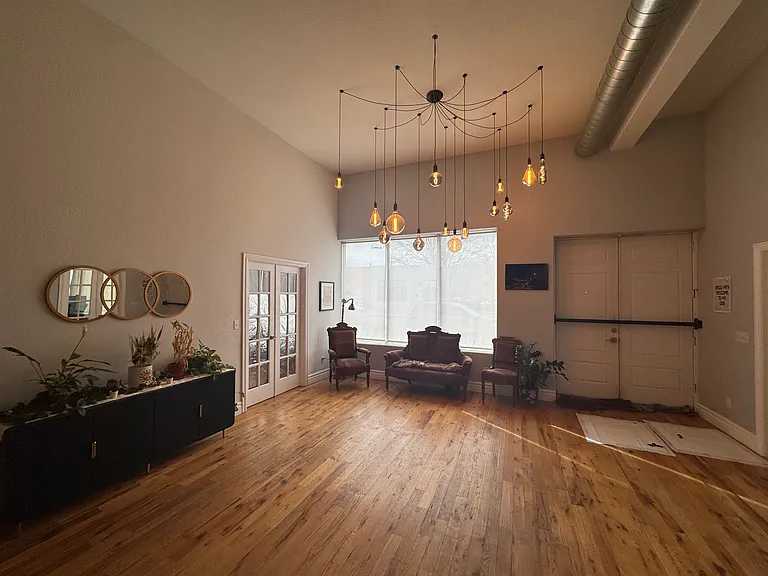 2760 N Downing St — Photo 2