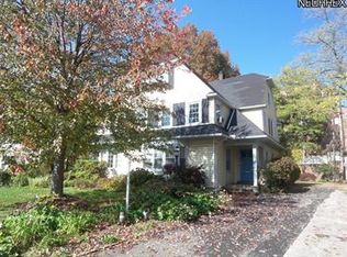 13509 Drexmore Rd, Cleveland, OH 44120