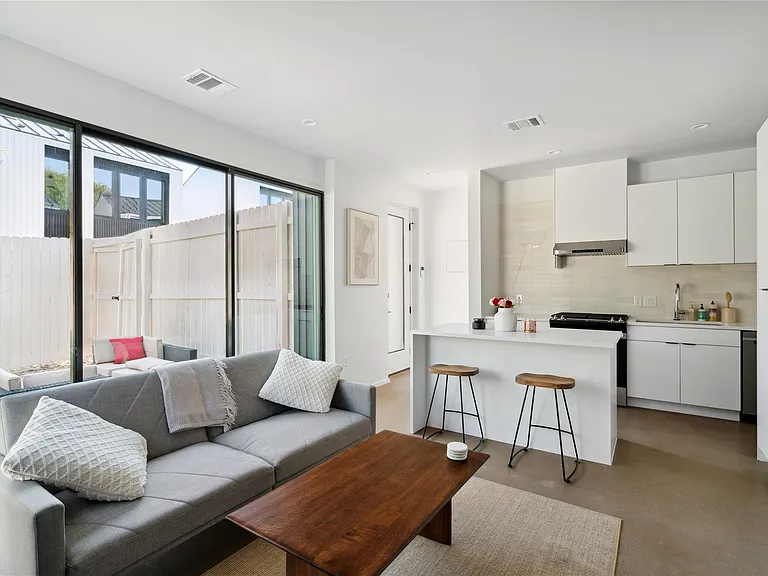7505 Wynne Ln #2 — Photo 6