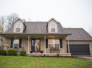 5133 Arches Dr, Newburgh, IN