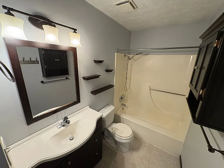 1804 Hartley St — Photo 26