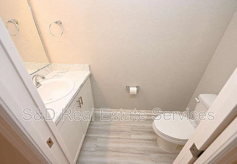 1731 Oceania Ave — Photo 36