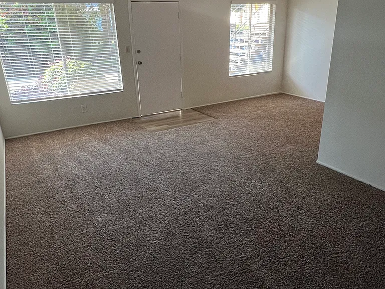 701 N Maple St #2 — Photo 7