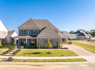 292 Beckham Dr, Collierville, TN 38017