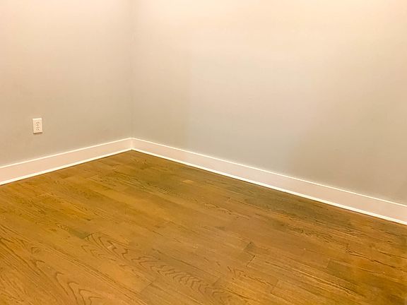 4th image of 928 Hancock St #B2f
