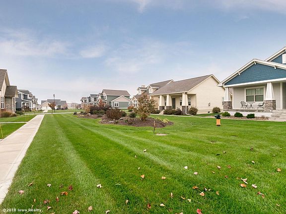 3rd image of 1648 SW Arlan Dr