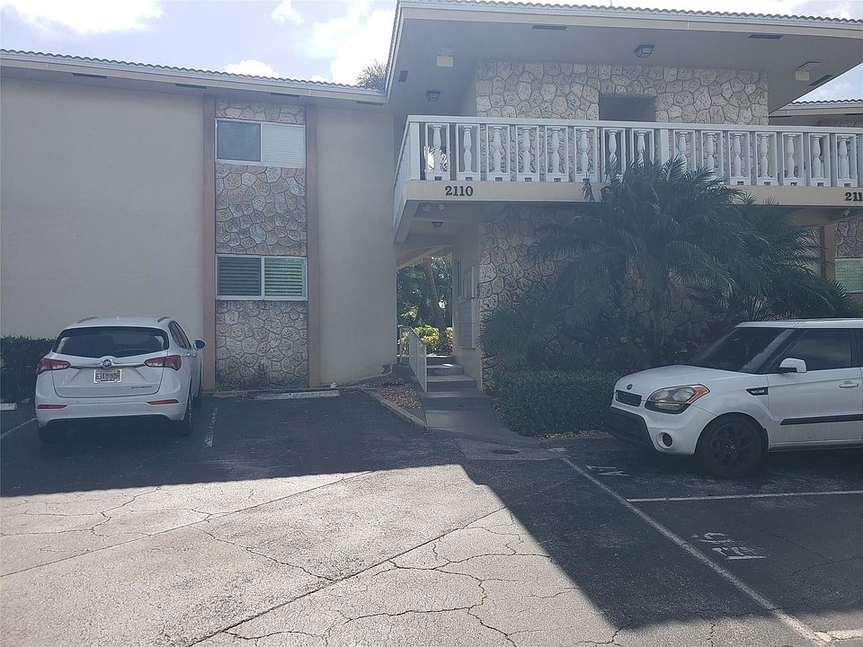 1st image of 2110 NE 39th Street #10A
