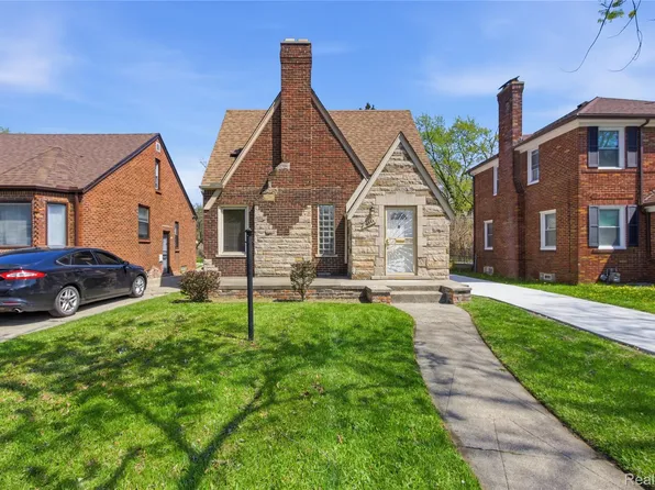 16744 Fenmore St, Detroit, MI 48235