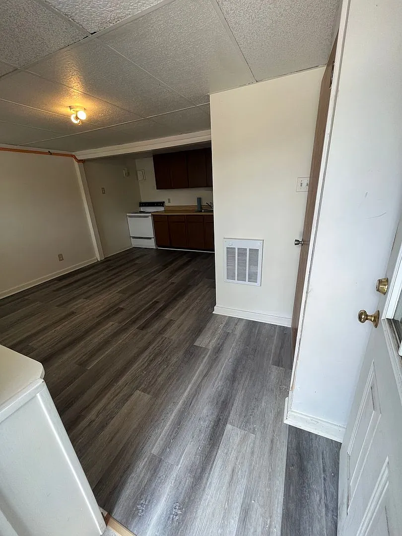 123 N. Thomas St. — Photo 3