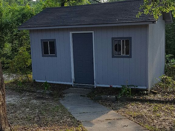 Shed/Back Yard