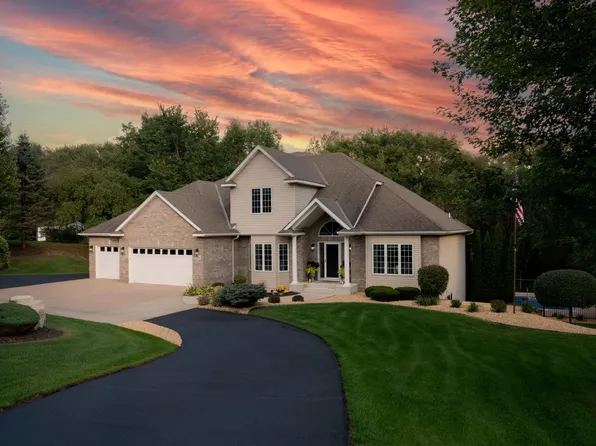 6720 Crackleberry Trl, Woodbury, MN 55129