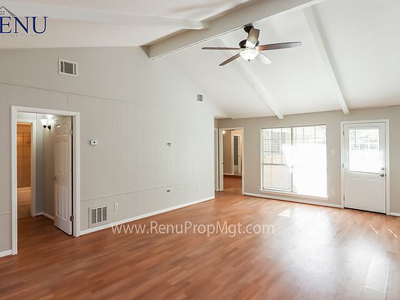 2nd image of 6815 Indian Falls Dr