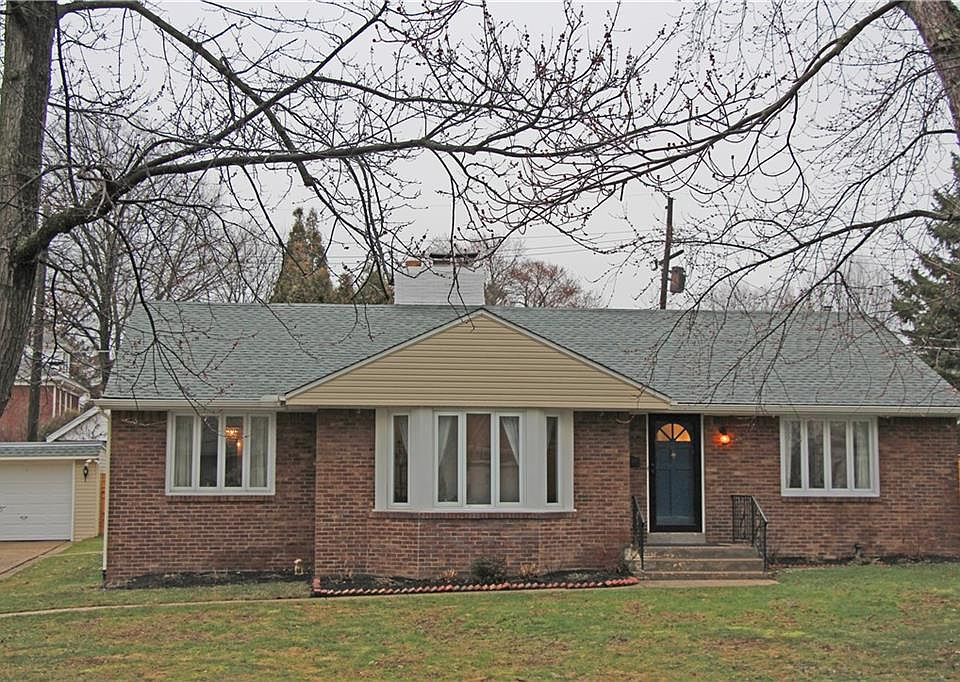 3833 Myrtle St Erie PA 16508 Zillow