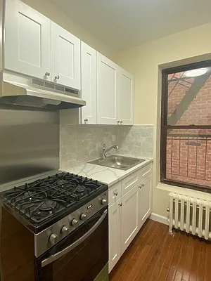 Rented by Compass | media 6