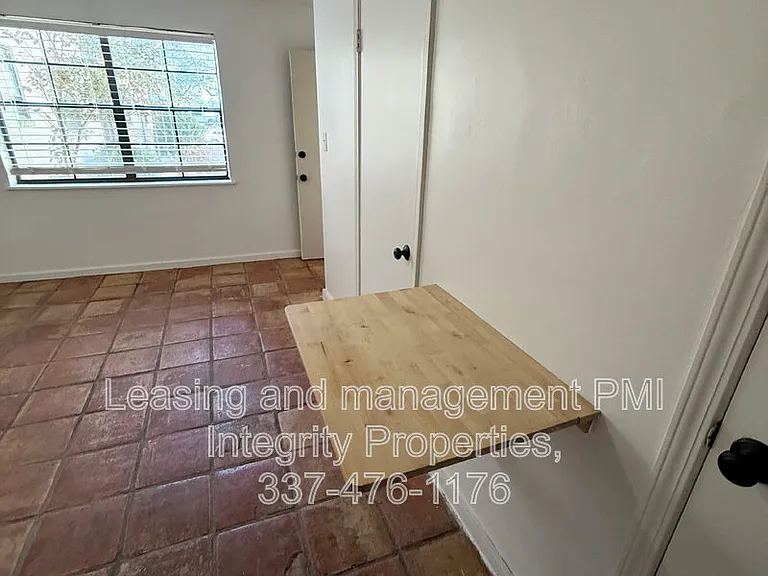 850 N 5th St #105 — Photo 6
