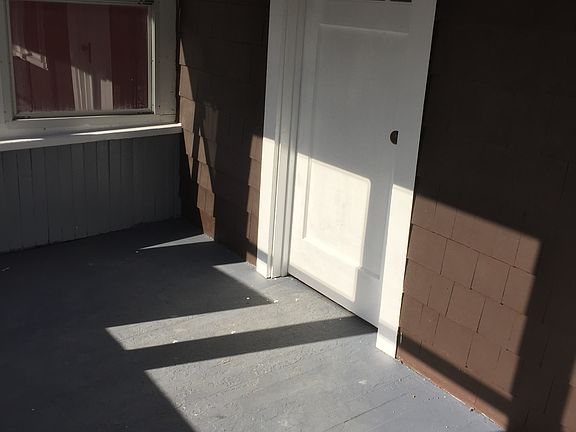 Enclosed private porch