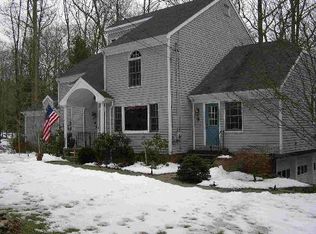 20 Old Stagecoach Rd, Redding, CT 06896