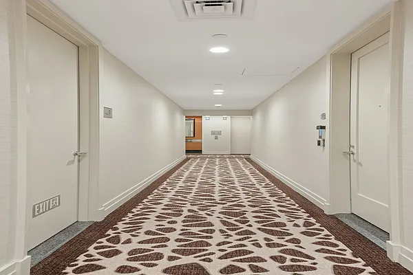 Rented by Sotheby's International Realty | media 16