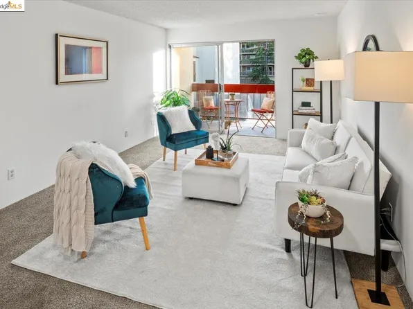 2005 Pleasant Valley Ave APT 211, Oakland, CA 94611