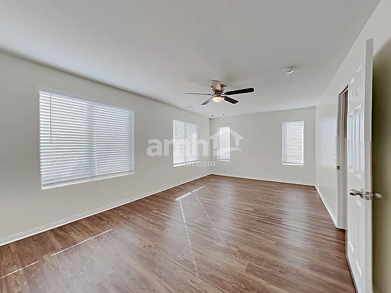 7724 Hauck St — Photo 10