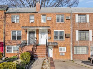 5337 194th St, Fresh Meadows, NY 11365