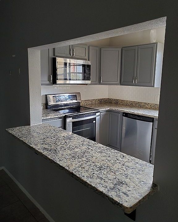 Stainless steel appliances 