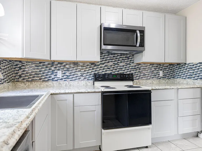 5175 Threshing Ct — Photo 5