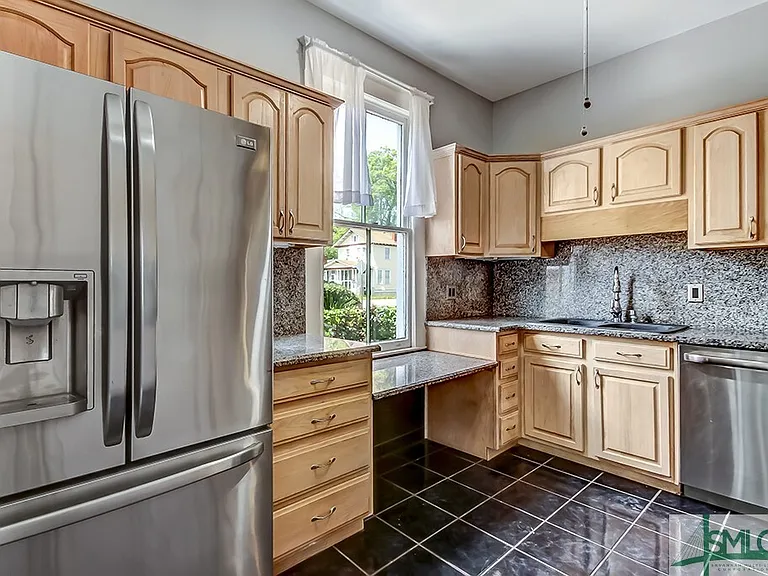 507 Maupas Ave — Photo 14