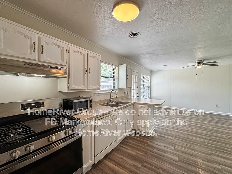 607 Fairview Dr — Photo 5
