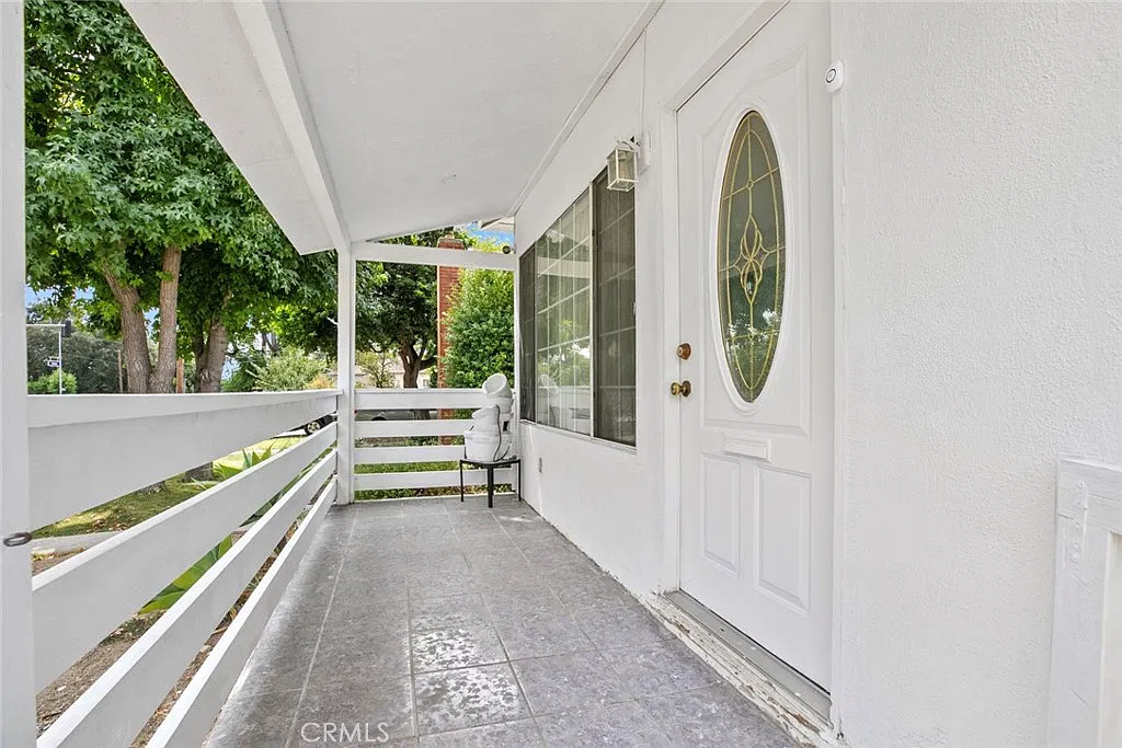 3 bed, 1431 sqft, $4,500 — Photo 4