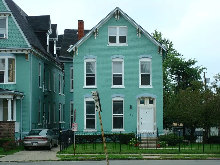 118-126 Cottage St — Photo 22