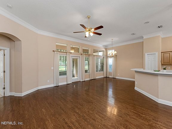 5th image of 10064 HEATHER LAKE Court W
