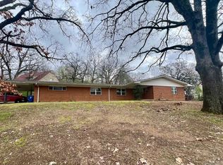 2122 Carthage Dr, Fort Smith, AR 72901