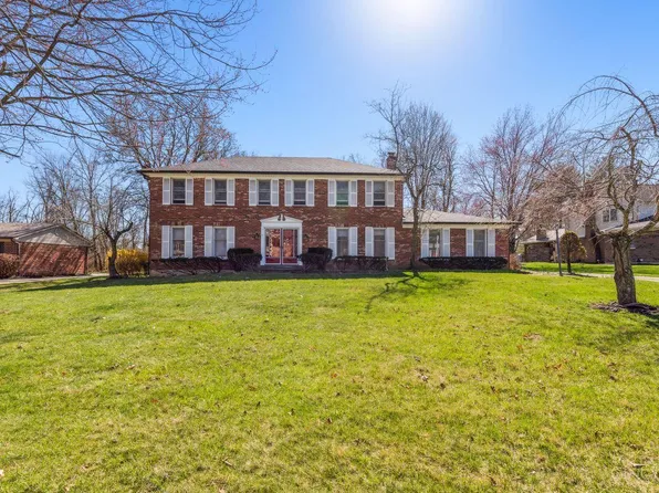 8507 Capricorn Dr, Cincinnati, OH 45249