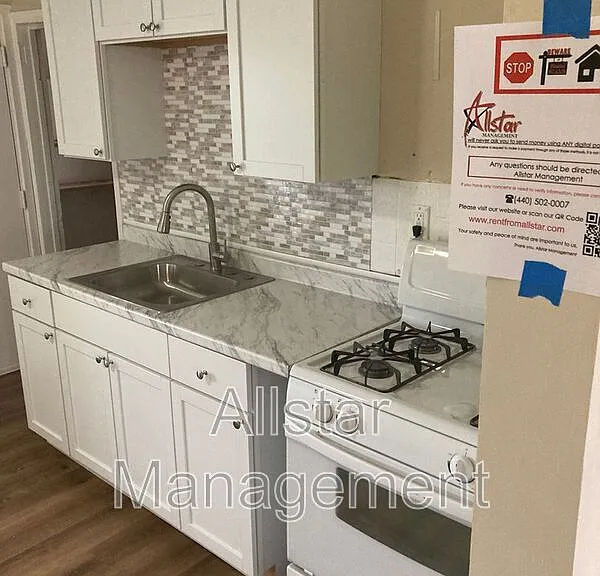 938 S Central Dr — Photo 1