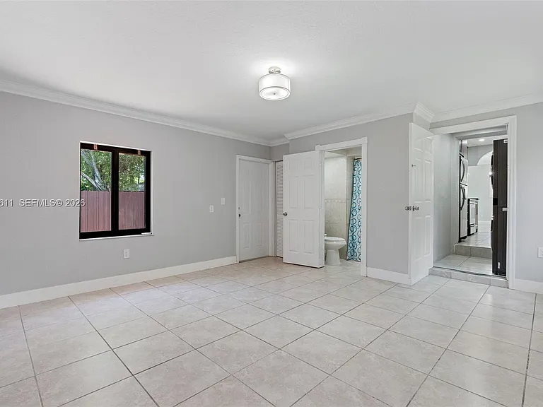 1025 Sylvania Blvd — Photo 15