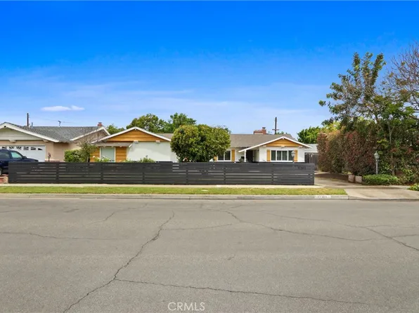 17391 Roseleaf Ave, Tustin, CA 92780