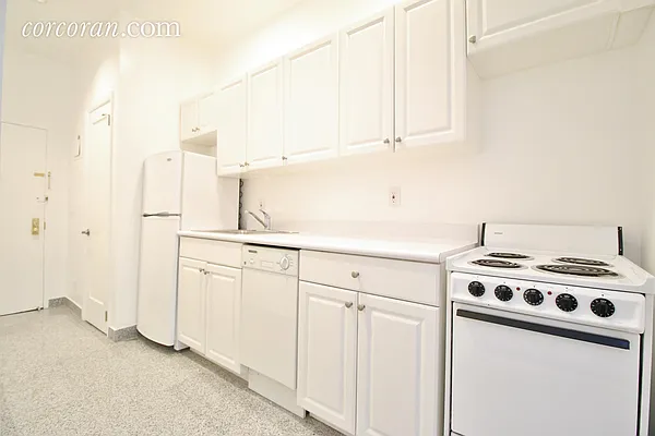 Rented by Corcoran | media 46