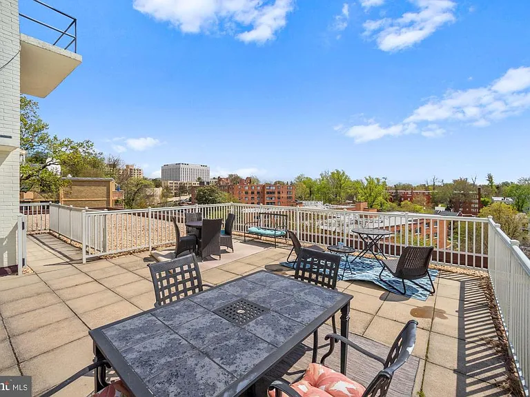 3901 Tunlaw Rd NW #506 — Photo 12