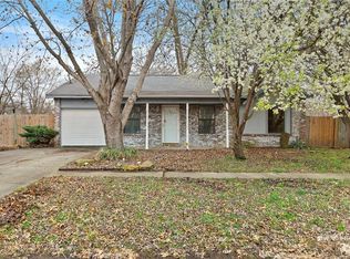 182 N Hunter St, Farmington, AR 72730