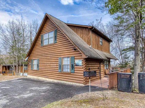 1659 Raccoon Den Way, Sevierville, TN 37862