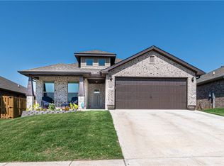 5903 Silas St, Maumelle, AR 72113