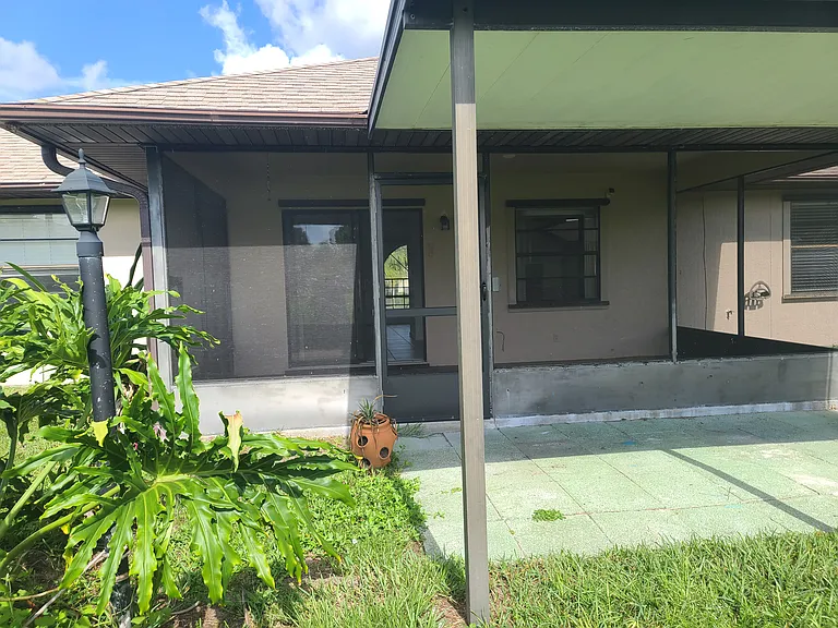 1774 Mistletoe St — Photo 17