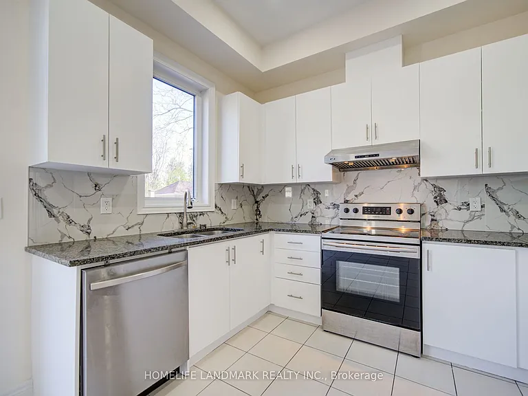 36 Latchford Ln — Photo 10