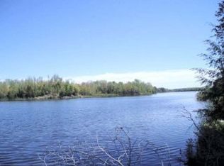 8 Muskesin Easement Rd, Lac Du Flambeau, WI 54538