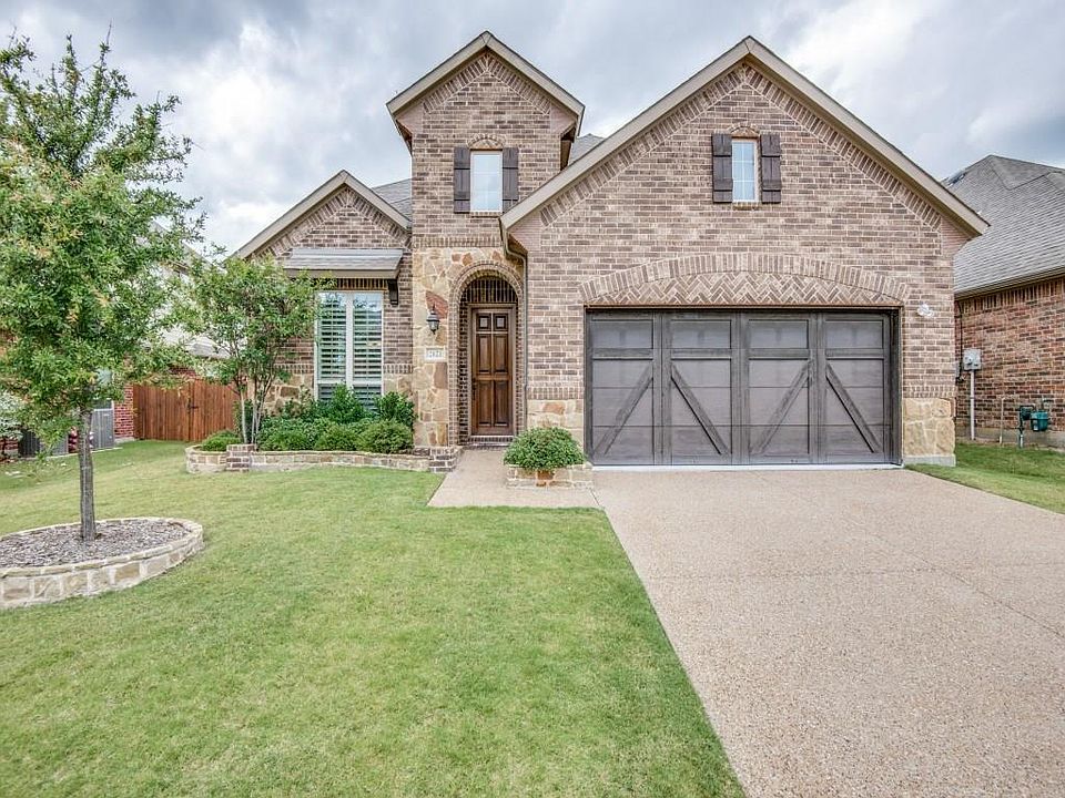 1st image of 2621 N Umberland Dr